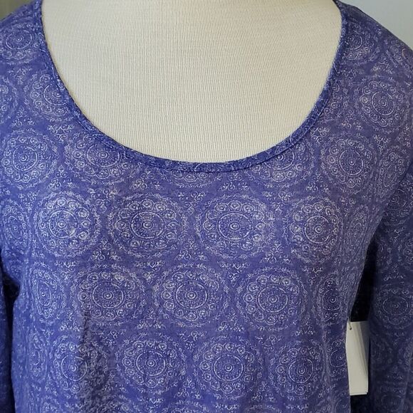 EARTH YOGA,  LIGHT WEIGHT TOP IS NWT. Size XL, purple long sleeve tunic. - Picture 2 of 9